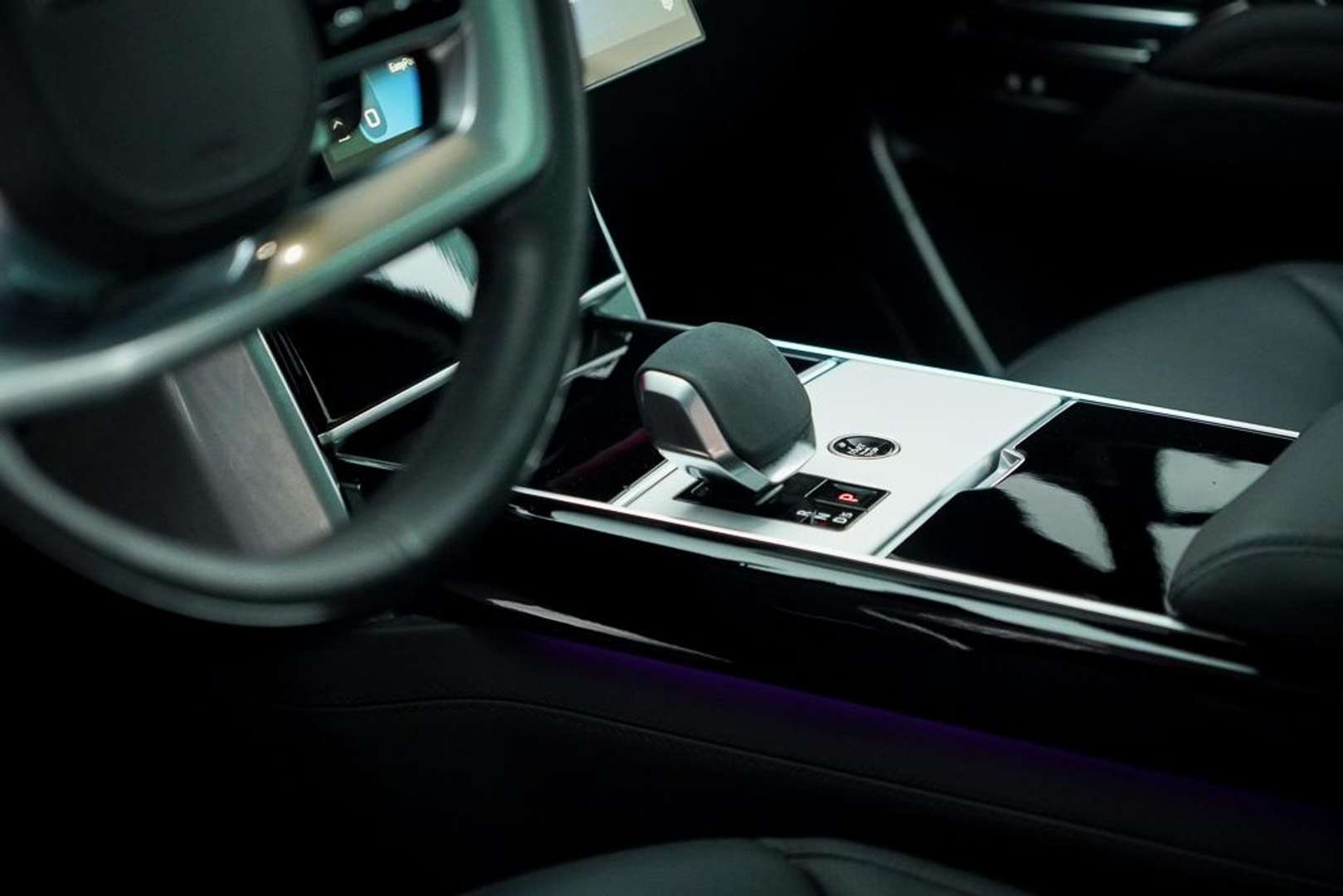 Land Rover Range Rover Autobiography 3.0 P550e PHEV Massage / Towing Package - 2024 - Joinsteer - #31