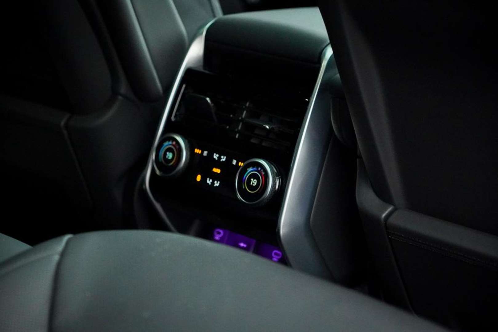 Land Rover Range Rover Autobiography 3.0 P550e PHEV Massage / Towing Package - 2024 - Joinsteer - #37