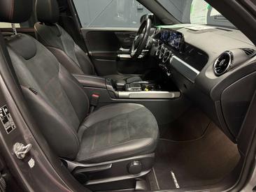 Mercedes GLB 220 AMG LINE — photo 12