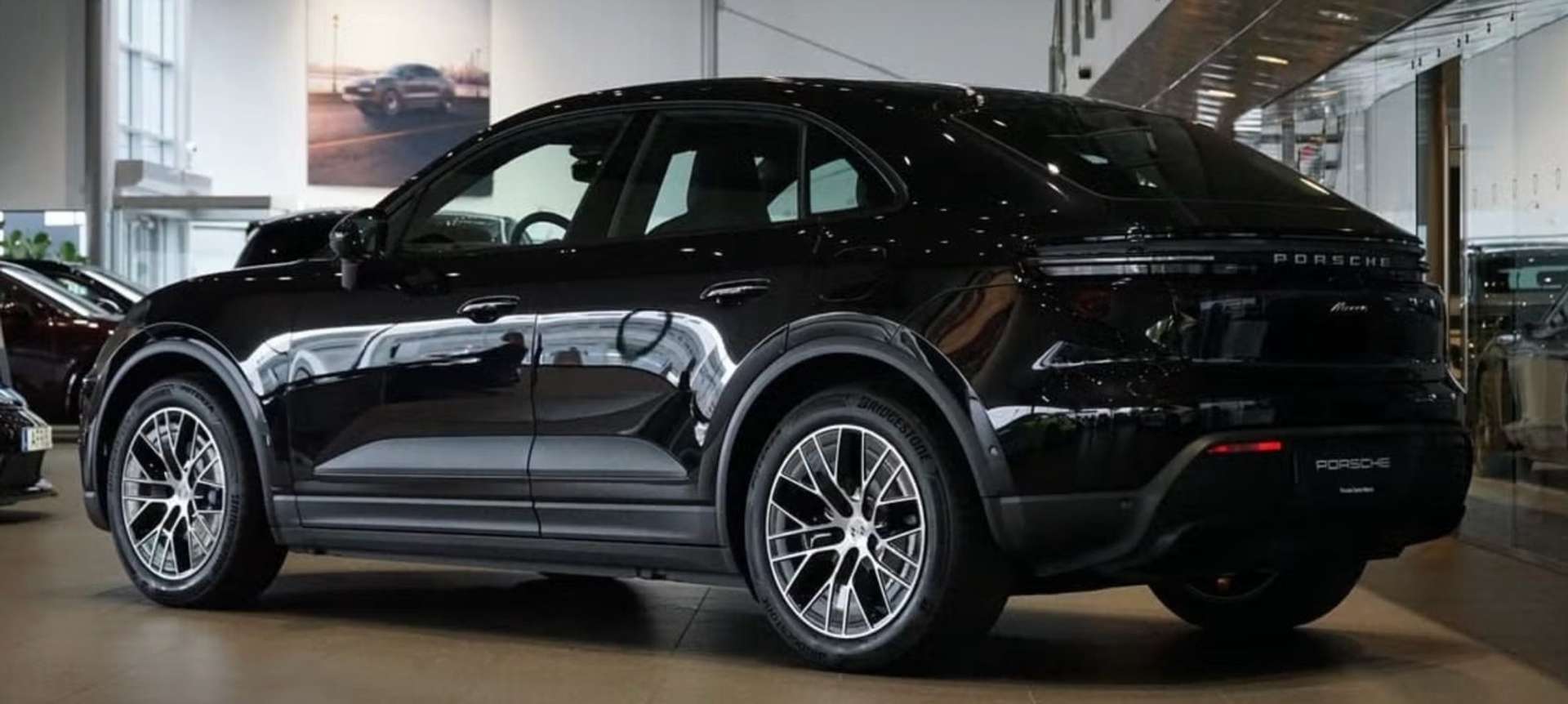 Porsche Macan Electrique PANO/BOSE - 2025 - Joinsteer - #1