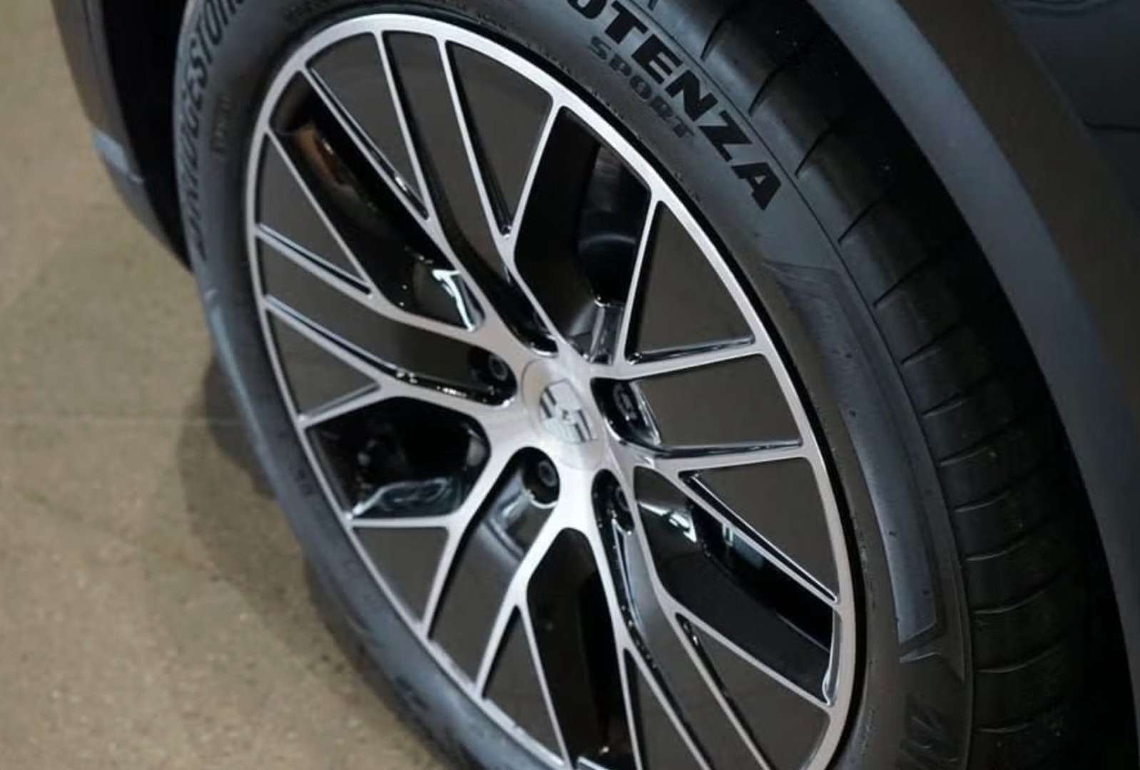 Porsche Macan Electrique PANO/BOSE - 2025 - Joinsteer - #6