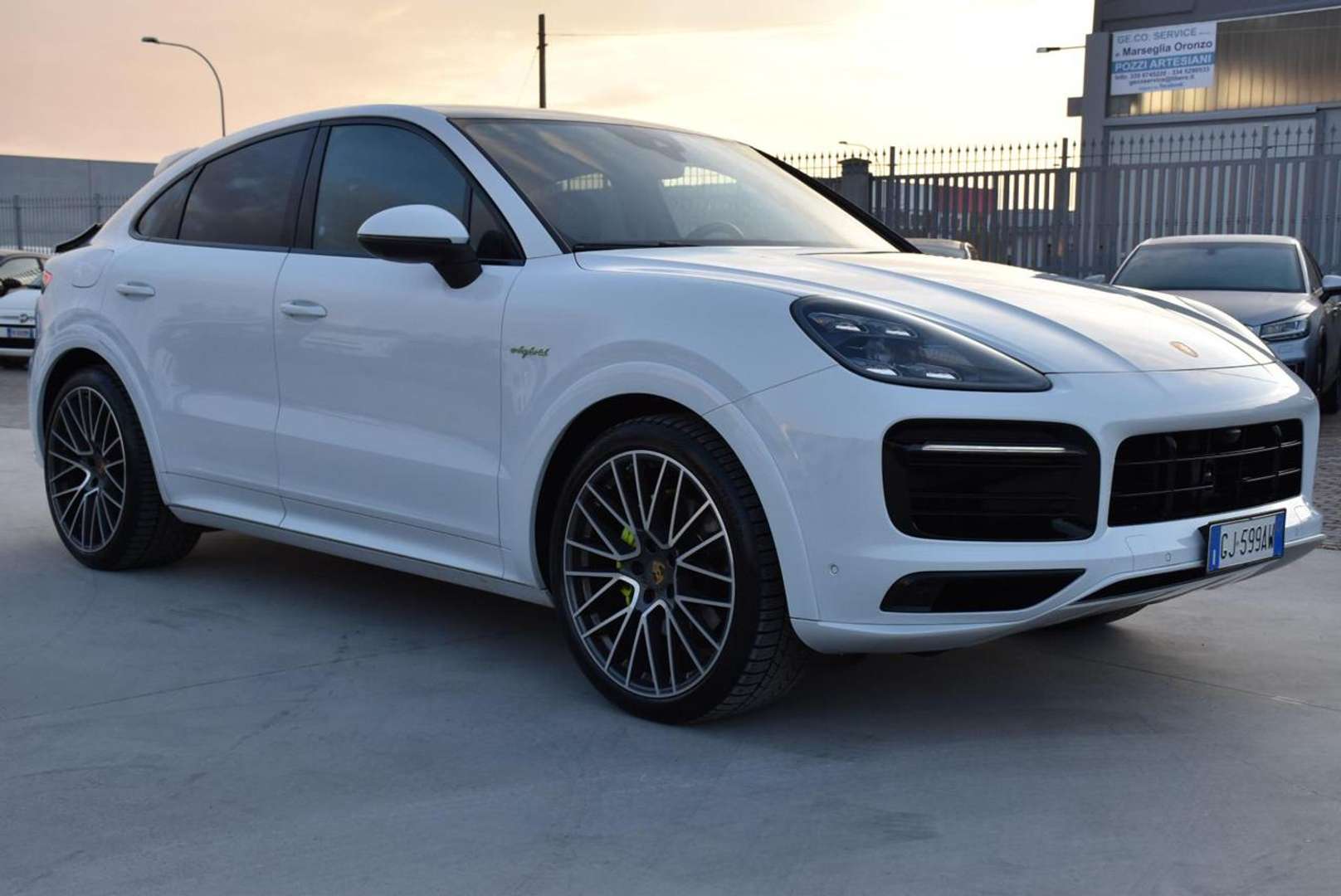 Porsche Cayenne II E-Hybrid Platinum Edition - 2022 - Joinsteer - #3