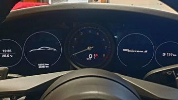 Porsche 911 Carrera S — photo 10