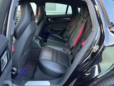 Porsche Panamera II 4 E-Hybrid — photo 13