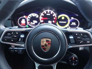 Porsche Cayenne III GTS — photo 16