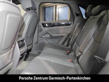 Porsche Cayenne III E-Hybrid — photo 11