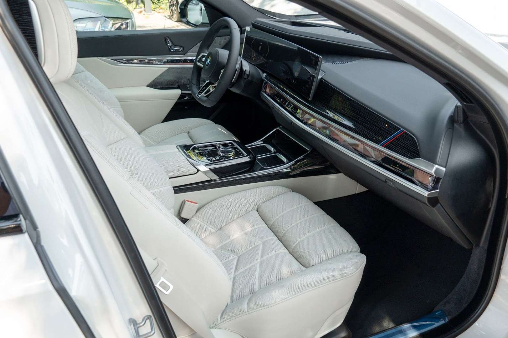 BMW Série 7 M Sport 740d - 2025 - Joinsteer - #13