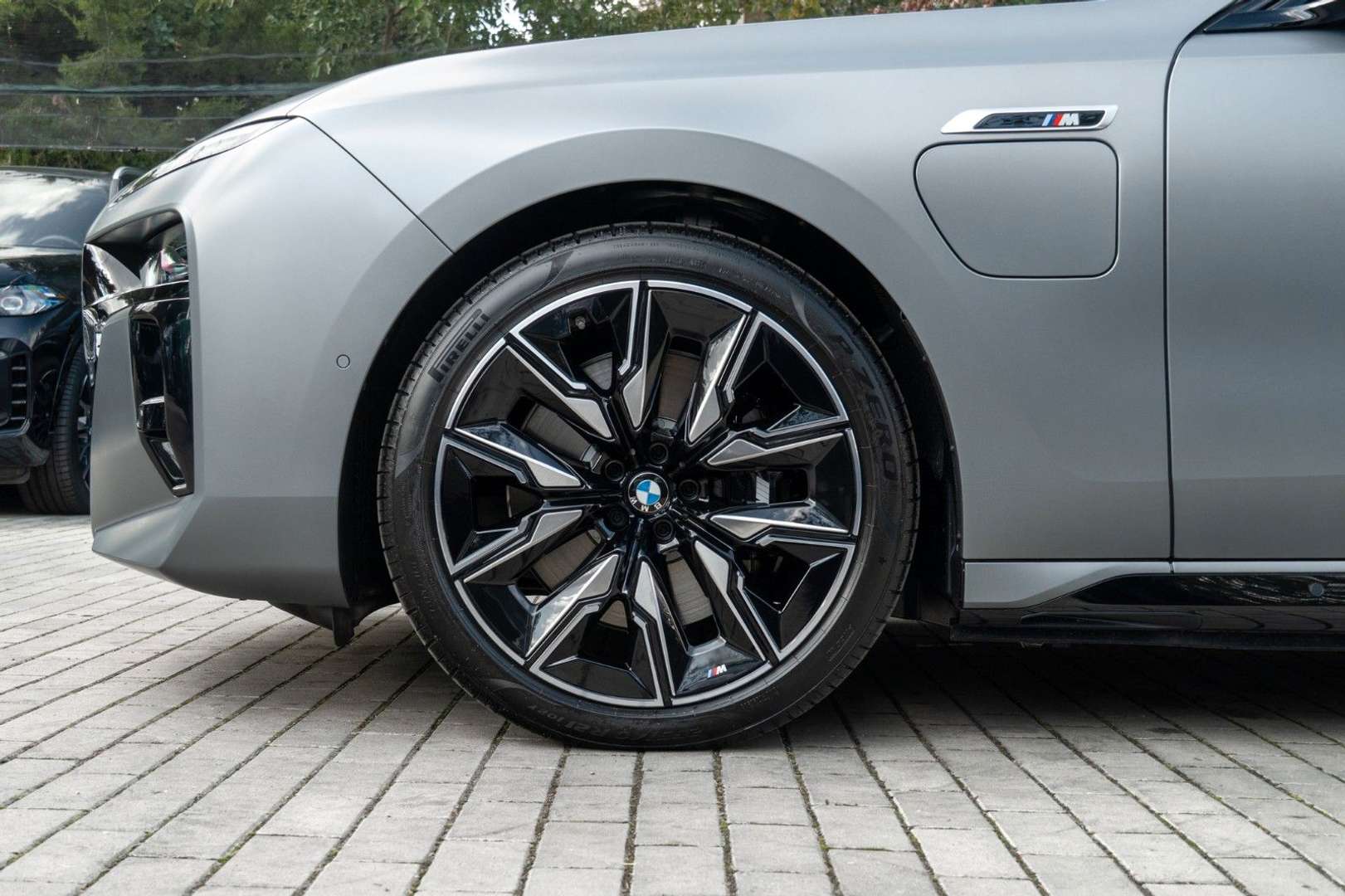 BMW Série 7 Individual 760e XDrive - 2025 - Joinsteer - #8