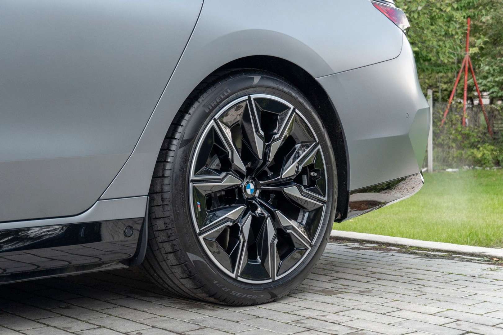 BMW Série 7 Individual 760e XDrive - 2025 - Joinsteer - #9