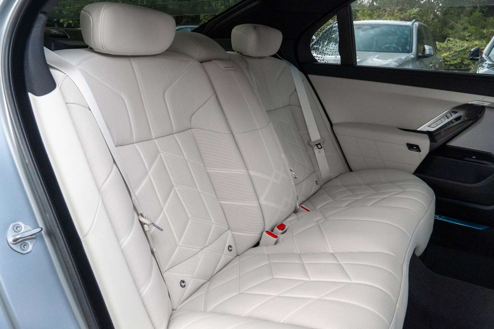 BMW Série 7 Individual 760e XDrive - 2025 - Joinsteer - #28