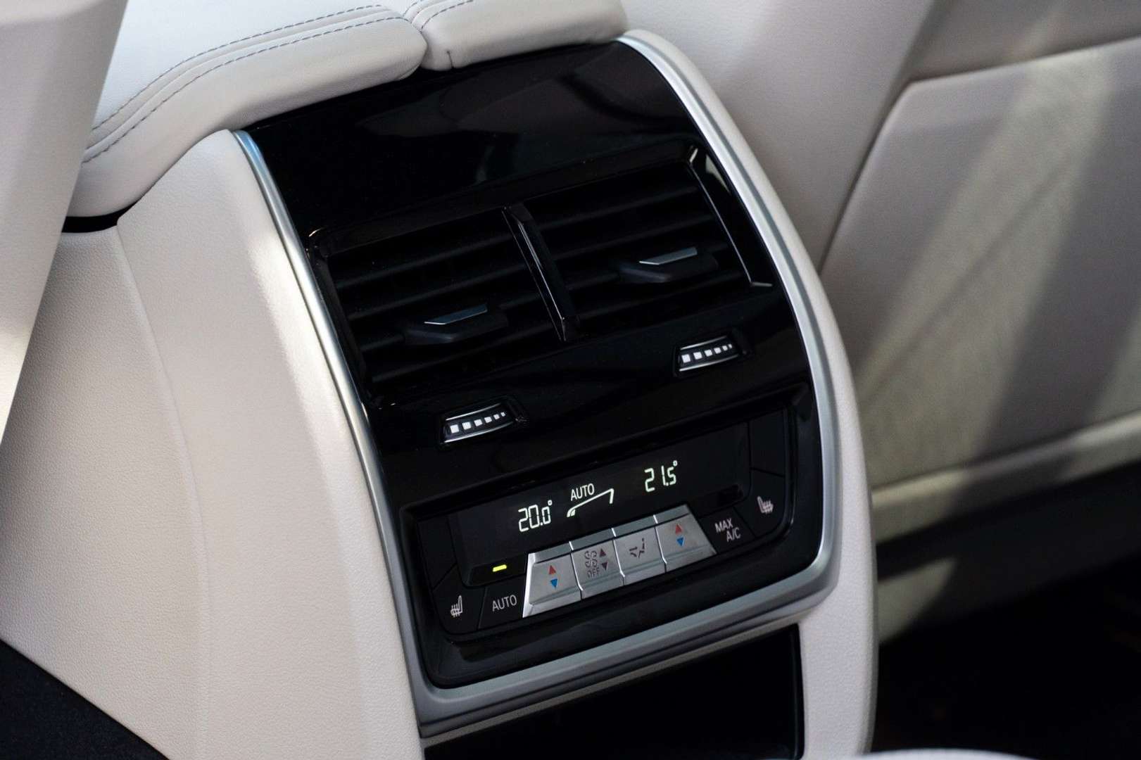 BMW X7 M Sport 40d - 2025 - Joinsteer - #27