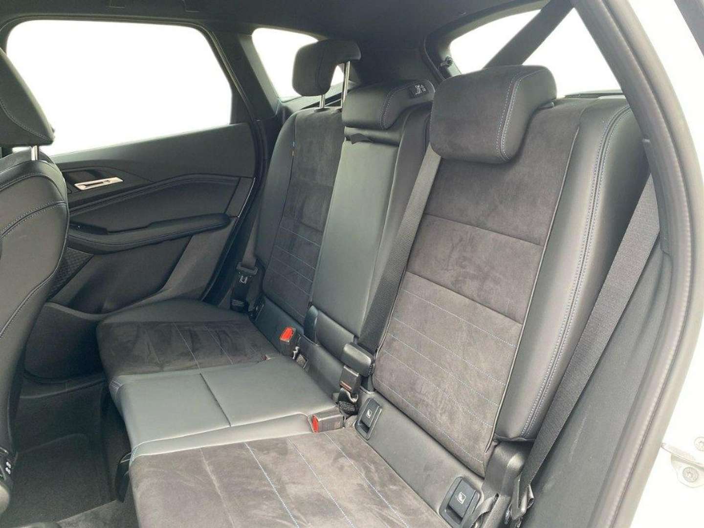 BMW 218 Active Tourer M Sport 218d - 2025 - Joinsteer - #15