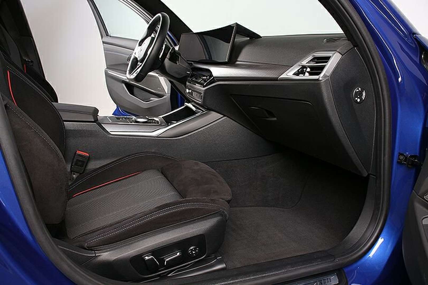 BMW 330e M Sport 330e XDrive - 2024 - Joinsteer - #5