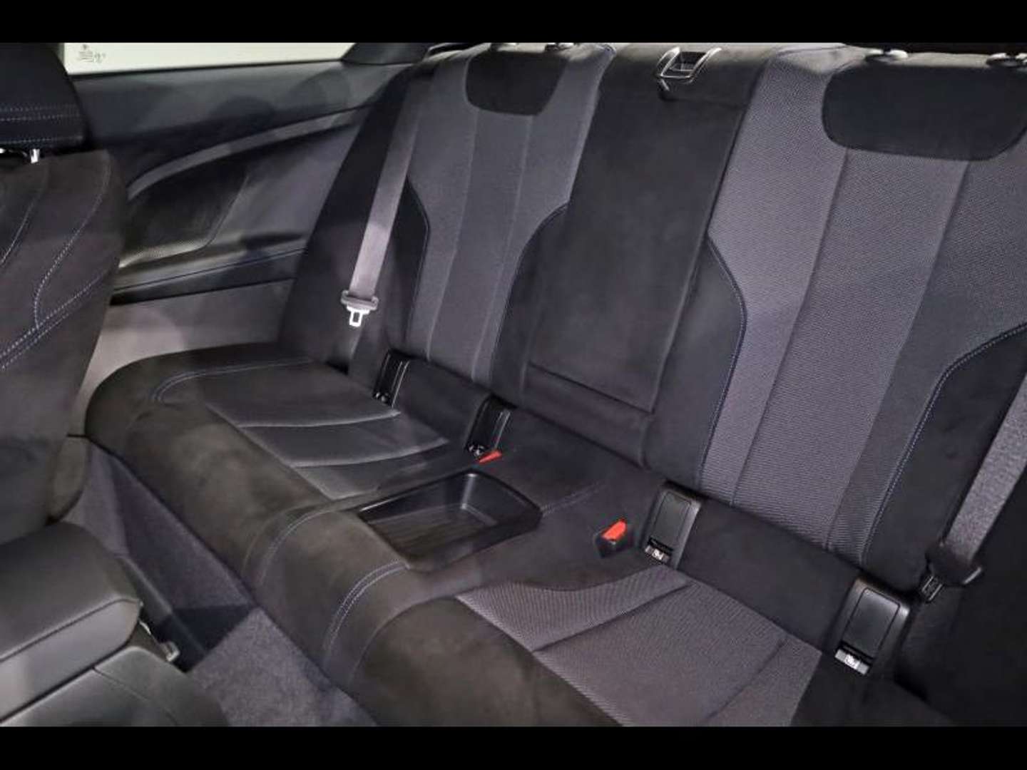 BMW 218i Coupé M Sport - 2024 - Joinsteer - #8