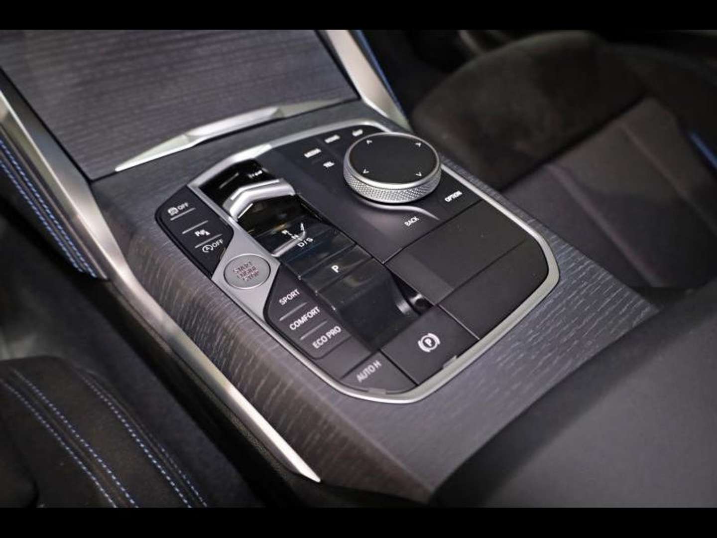 BMW 218i Coupé M Sport - 2024 - Joinsteer - #9