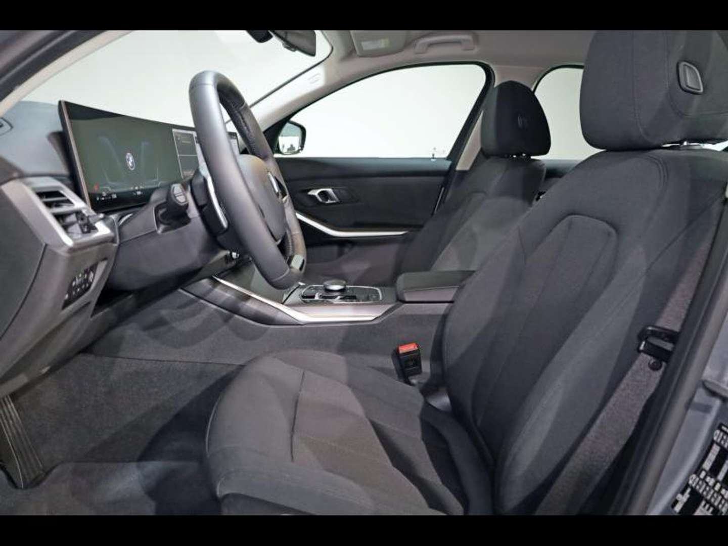 BMW Série 3 Berline 318i - 2024 - Joinsteer - #7