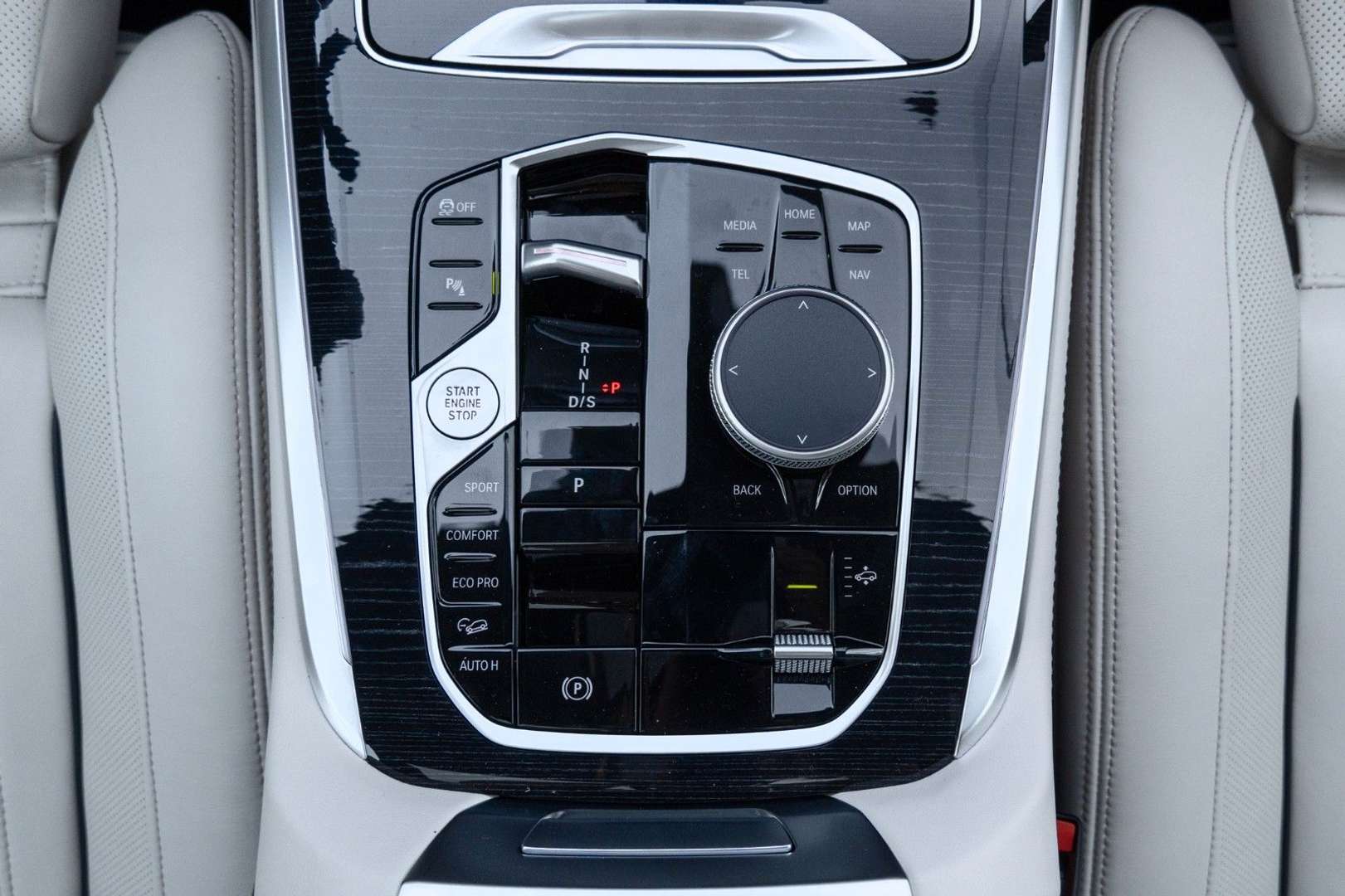 BMW X7 M Sport 40d - 2025 - Joinsteer - #24