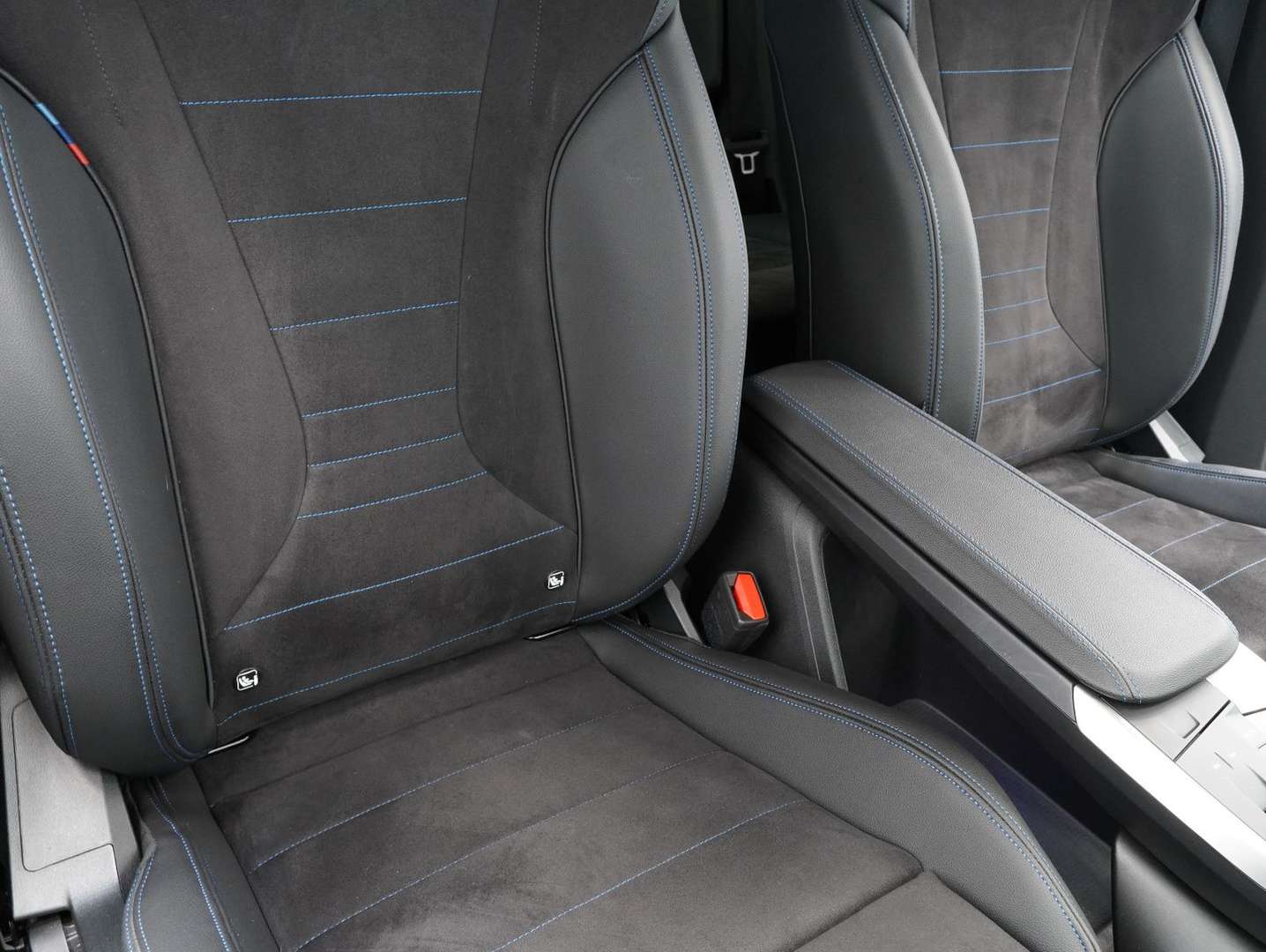 BMW 218i Active Tourer M Sport 218i - 2023 - Joinsteer - #13