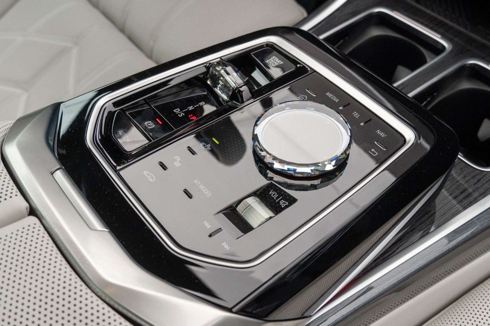 BMW Série 7 Executive 760e - 2025 - Joinsteer - #20