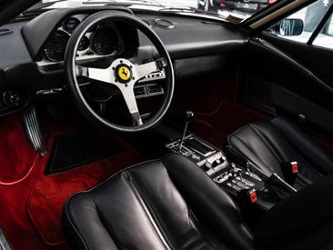 Ferrari 308 GTS — photo 8