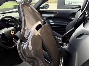 Ferrari SF90 Spider — photo 16