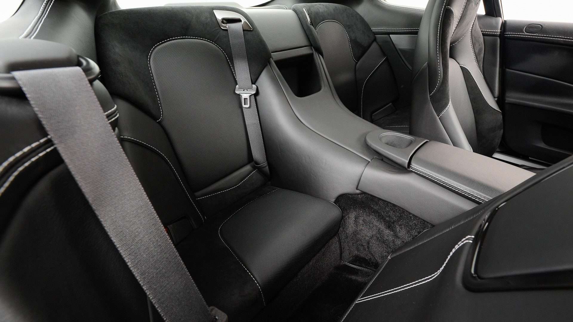 Aston Martin Vanquish Coupé Touchtronic - 2013 - Joinsteer - #4