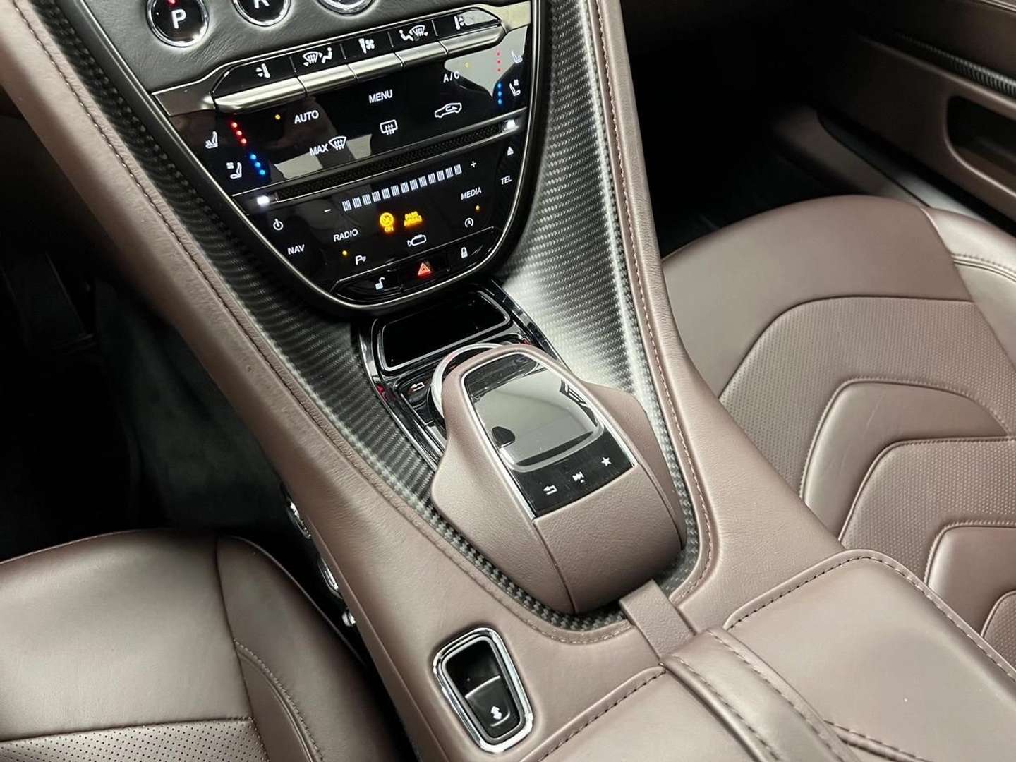 Aston Martin DBS Superleggera V12 5.2 725 Ch Carbone Package - 2019 - Joinsteer - #13