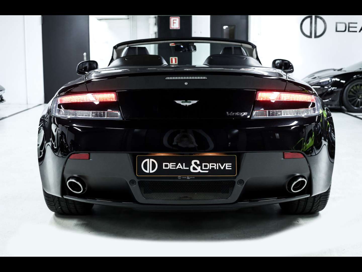 Aston Martin Vantage Roadster 4.7 Manual - 2014 - Joinsteer - #4