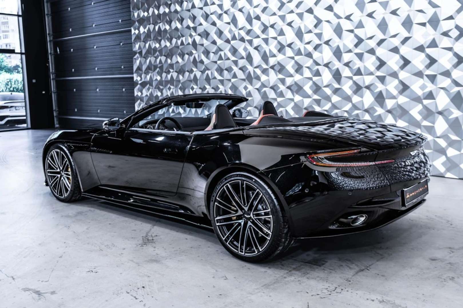 Aston Martin DB12 4.0 V8 - 2025 - Joinsteer - #3