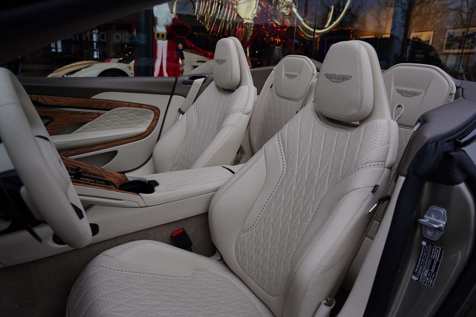 Aston Martin DB12 Volante 4.0 V8 - 2024 - Joinsteer - #9