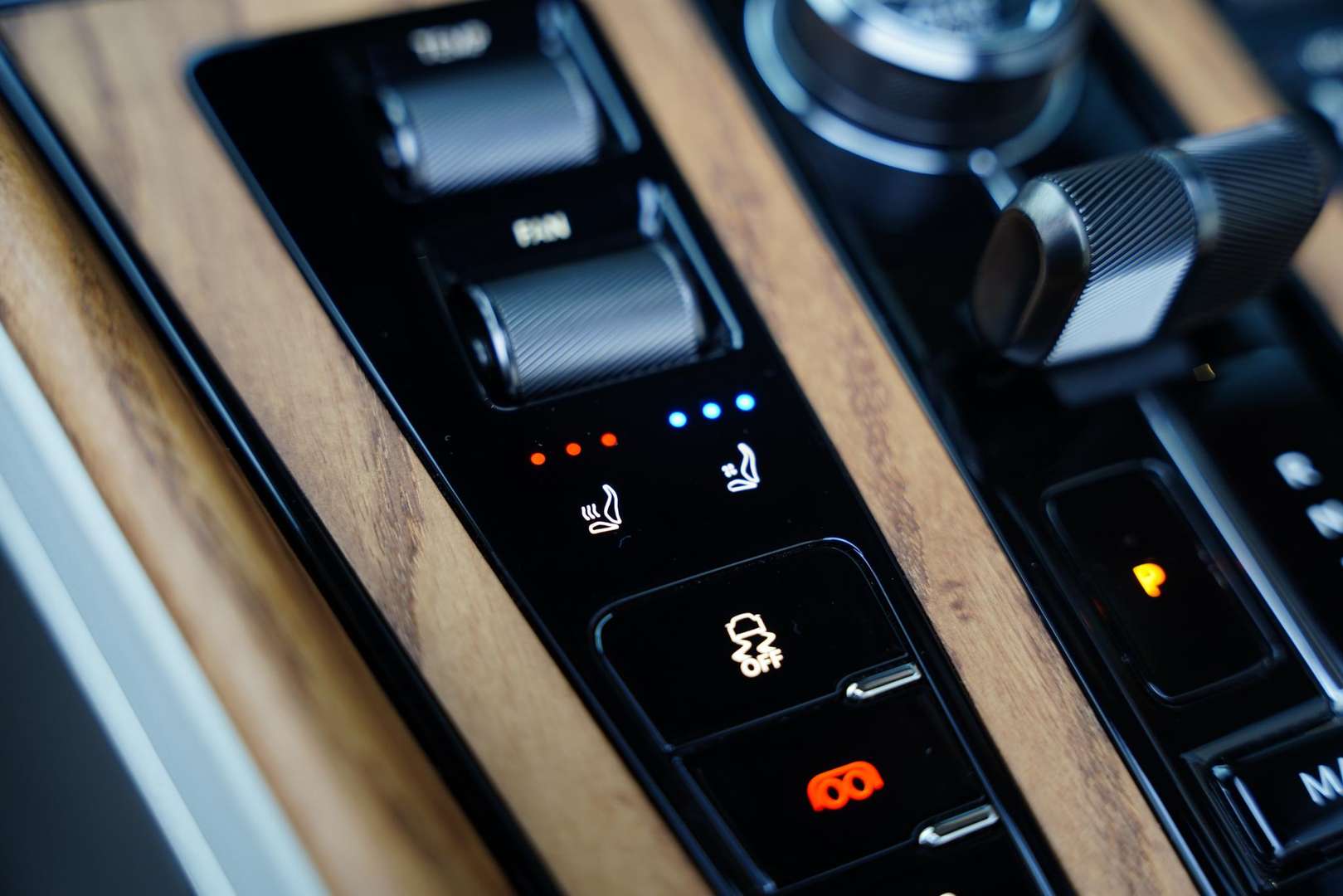 Aston Martin DB12 Volante 4.0 V8 - 2024 - Joinsteer - #18