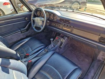 Porsche 993 Carrera Cabriolet — photo 17