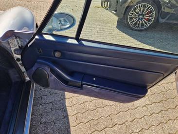 Porsche 993 Carrera Cabriolet — photo 18