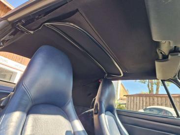 Porsche 993 Carrera Cabriolet — photo 19