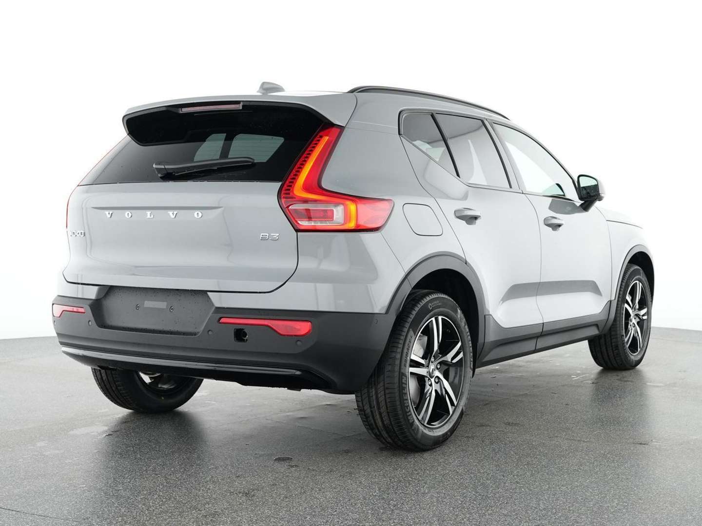 Volvo XC40 B3 Plus - 2025 - Joinsteer - #2