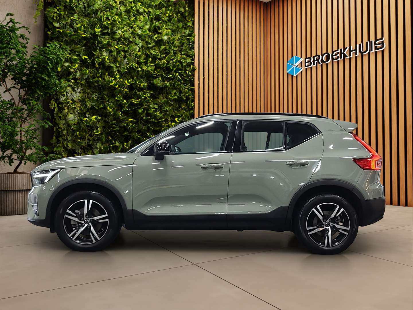 Volvo XC40 B4 Plus - 2025 - Joinsteer - #3