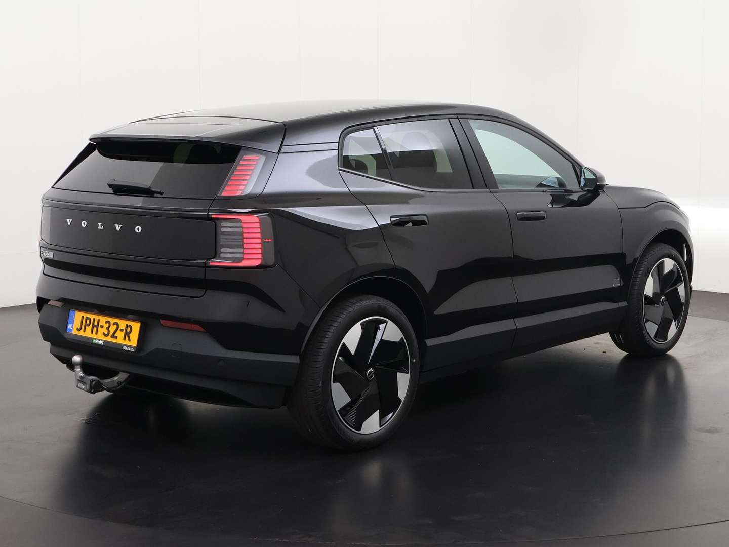 Volvo EX30 Single Motor Plus - 2025 - Joinsteer - #1