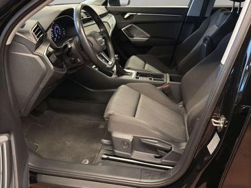 Audi Q3 35 TFSI — photo 9