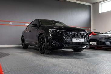 Audi Q8 S Line 60 TFSI E — photo 8
