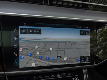 Audi S8 TFSI — photo 10