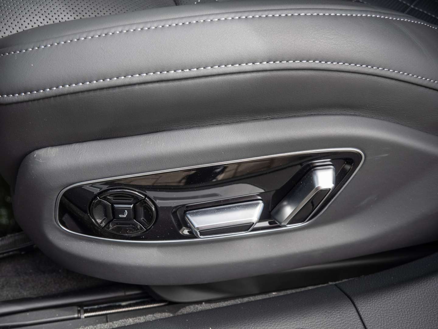 Audi S8 TFSI - 2025 - Joinsteer - #23