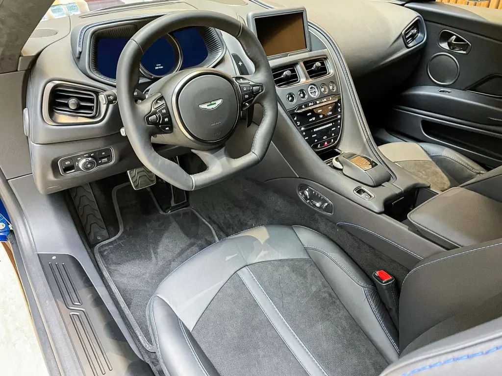 Aston Martin DB11 V8 Coupe 4.0 - 2022 - Joinsteer - #6