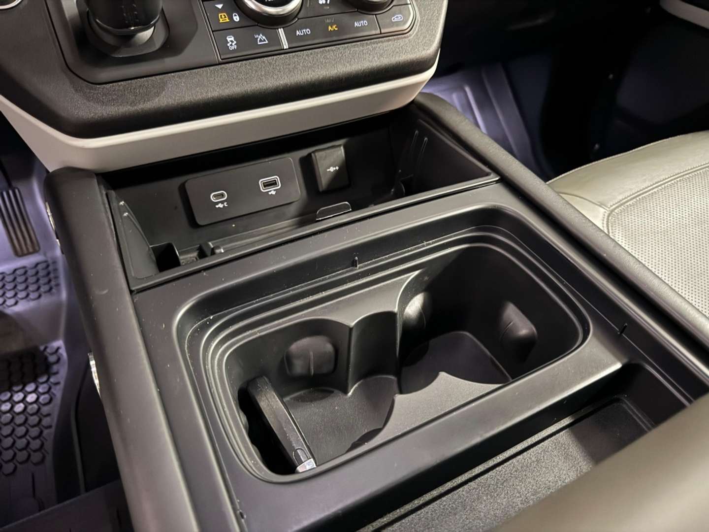 Land Rover Defender 90 3.0 I6 MHEV HSE AWD Aut.400 - 2021 - Joinsteer - #27