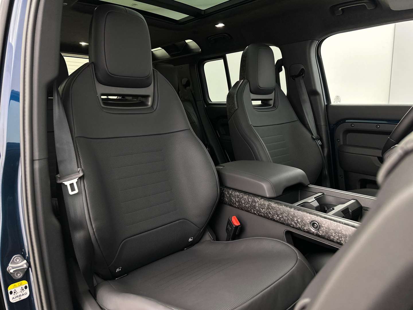 Land Rover Defender P635 Octa AWD Auto - 2026 - Joinsteer - #10