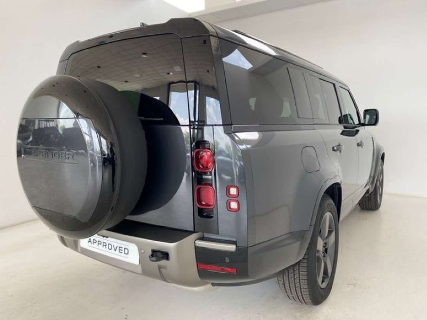 Land Rover Defender 130 X-Dynamic HSE AWD Aut. 3.0D L6 MHEV - 2025 - Joinsteer - #2