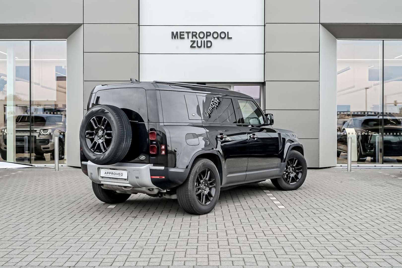 Land Rover Defender 110 P400e S AWD Auto 23.5MY - 2023 - Joinsteer - #2