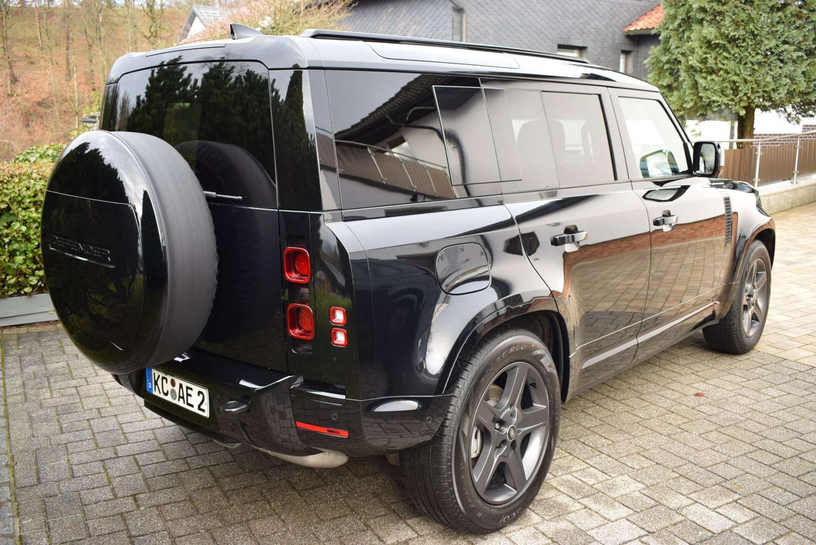 Land Rover Defender 110 X-Dynamic SE HUD/PANO/MATRIXLED/AHK - 2025 - Joinsteer - #3