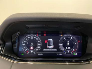 Land Rover Range Rover Evoque D180 R-Dynamic SE — photo 4