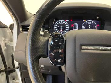 Land Rover Range Rover Evoque D180 R-Dynamic SE — photo 17