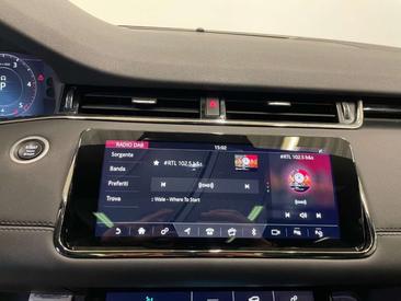 Land Rover Range Rover Evoque D180 R-Dynamic SE — photo 32